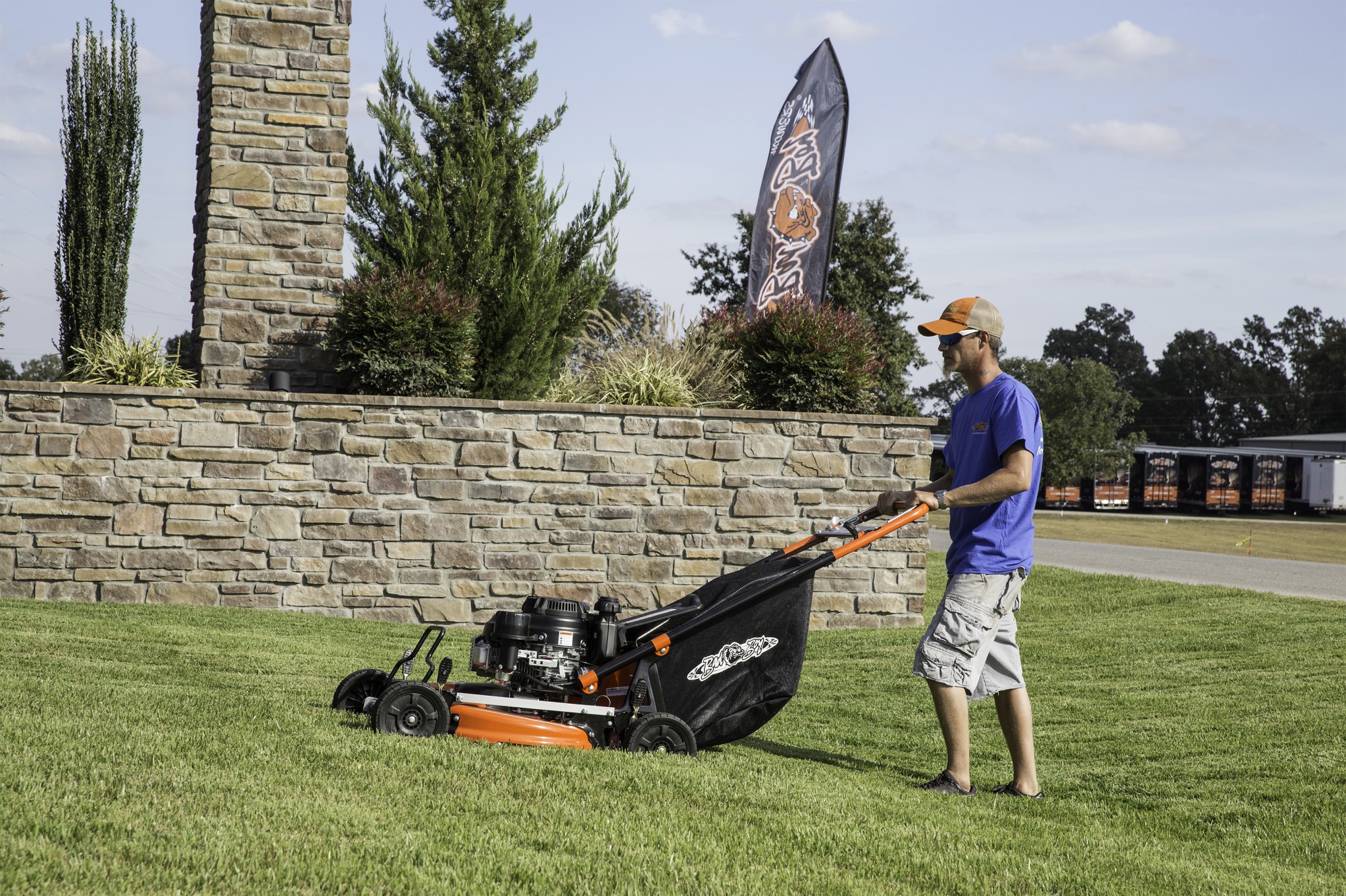Best Lawn Mowers: Pros and Cons